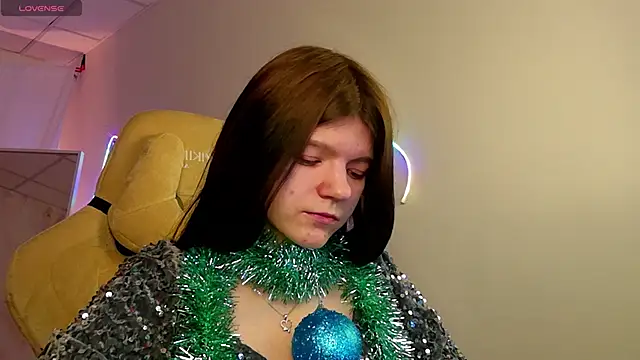 Snapshot of StasyaCollins chatting on 22, 12, 2025 StasyaCollins online show from 22, 12, 2025