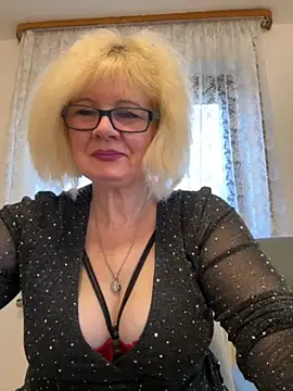 BoloshkaBlonda online show from 16, 11, 2025