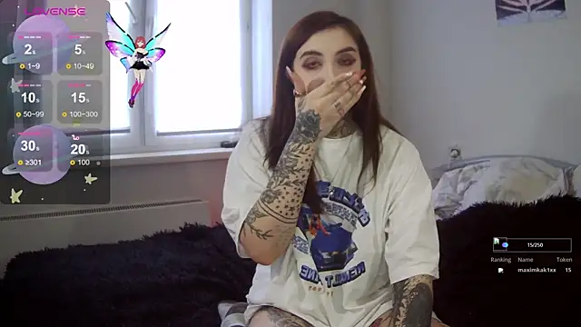 Snapshot of Rin_andersonn chatting on 13, 10, 2025 Rin andersonn online show from 13, 10, 2025