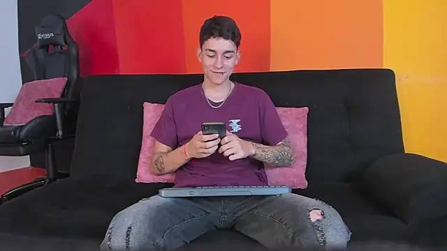 Snapshot of LukeSavagge chatting on 16, 10, 2025 LukeSavagge online show from 16, 10, 2025