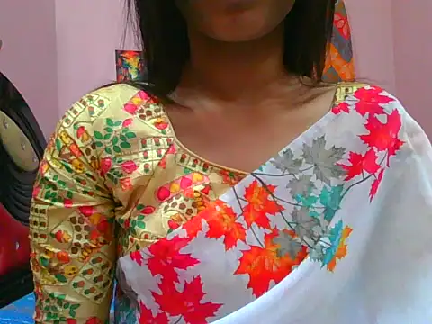 Snapshot of night_queeen7 chatting on 6, 2, 2026 night queeen7 online show from 6, 2, 2026