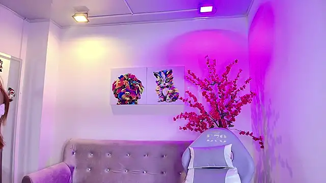 Summer miller online show from 14, 1, 2026