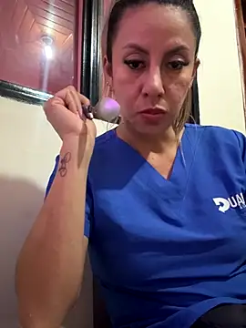 GisellTorres36 online show from 27, 11, 2025