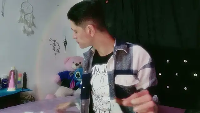 Tyler cat online show from 2, 2, 2026