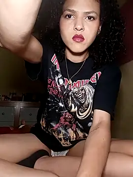 Larissinhamm online show from 15, 10, 2025