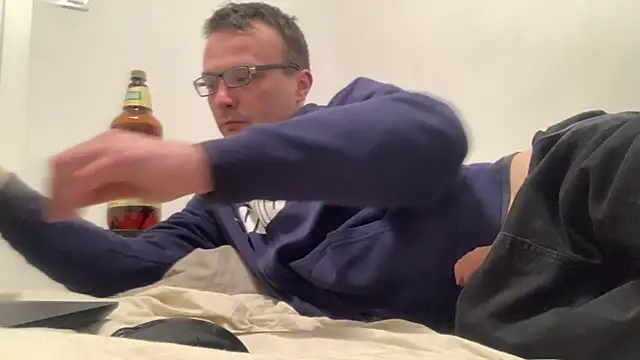 viktor1992-1-1 online show from 14, 2, 2026