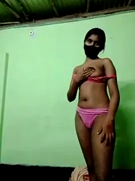 hottywife-03 online show from 10, 4, 2026