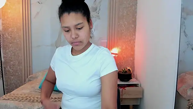 AriaVega online show from 15, 5, 2026