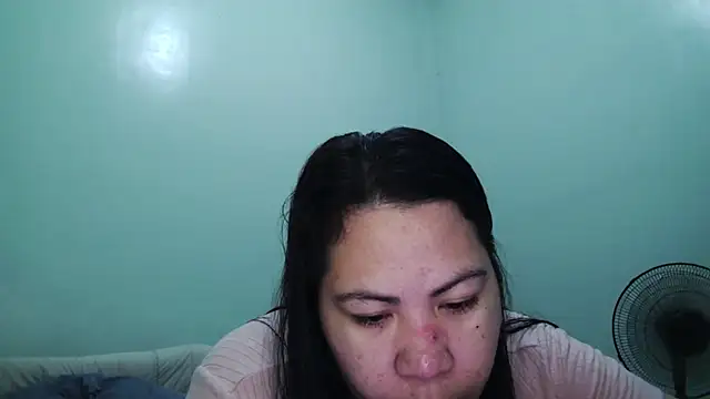 TeaseNPlease 13 online show from 21, 12, 2025