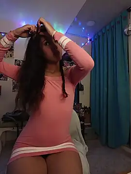 caramel doll   online show from 22, 12, 2025