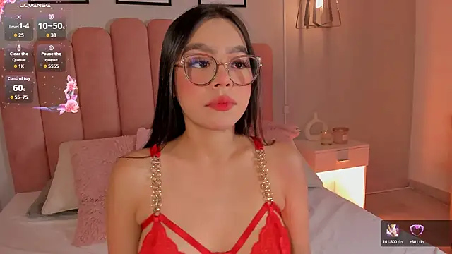 Snapshot of mara_swan_ chatting on 18, 12, 2025 mara swan online show from 18, 12, 2025