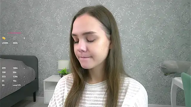 Snapshot of SweetSaraPie chatting on 3, 11, 2025 SweetSaraPie online show from 3, 11, 2025