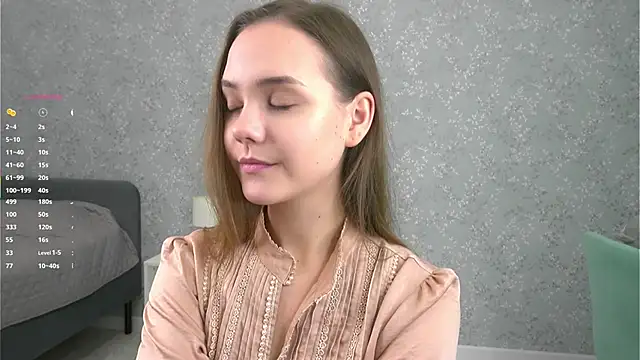 Snapshot of SweetSaraPie chatting on 28, 11, 2025 SweetSaraPie online show from 28, 11, 2025