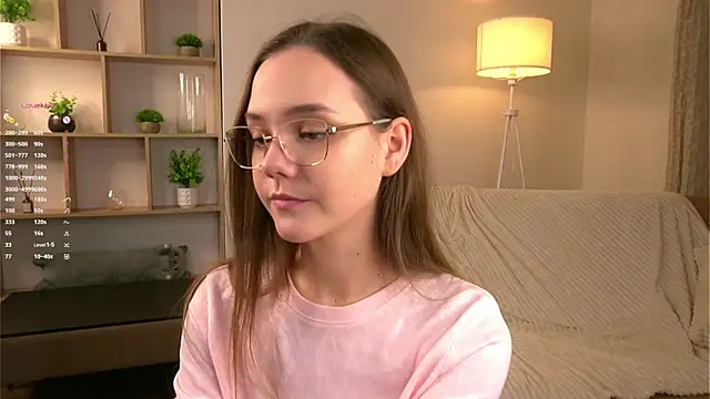 Snapshot of SweetSaraPie chatting on 22, 12, 2025 SweetSaraPie online show from 22, 12, 2025