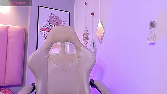 Snapshot of CamilaLevy chatting on 28, 2, 2026 CamilaLevy online show from 28, 2, 2026