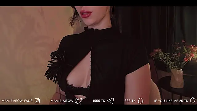 Mamiemeow online show from 2, 4, 2026
