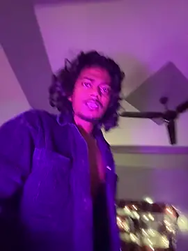 Snapshot of Ujjwallkumar0069 chatting on 10, 10, 2025 Ujjwallkumar0069 online show from 10, 10, 2025