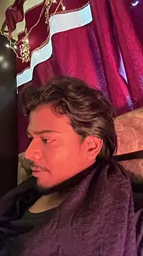 Snapshot of Ujjwallkumar0069 chatting on 2, 12, 2025 Ujjwallkumar0069 online show from 2, 12, 2025