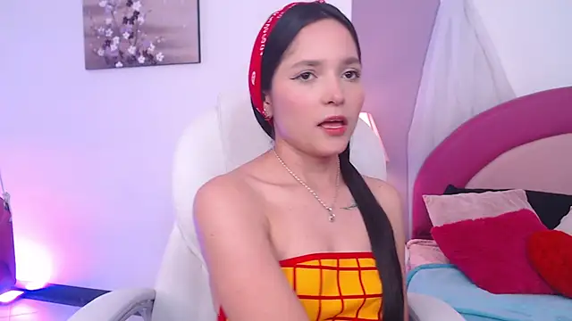 Suzy1  online show from 14, 4, 2026