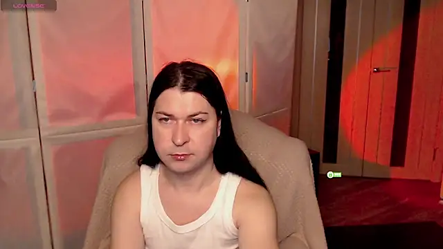 Snapshot of micromouse_mo chatting on 8, 3, 2025 micromouse mo online show from 8, 3, 2025