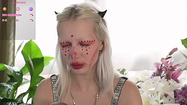 RanyThomson online show from 17, 10, 2025