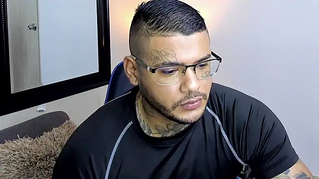 MICHELL ARTHUS  online show from 11, 10, 2025