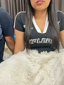 vickyandtania online show from 23, 2, 2026