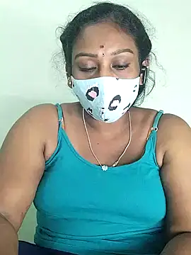 Snapshot of tamil_Monisha chatting on 12, 10, 2025 tamil Monisha online show from 12, 10, 2025
