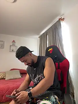 Ezzio Scolaro online show from 8, 2, 2026