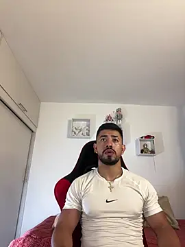 Ezzio Scolaro online show from 9, 4, 2026