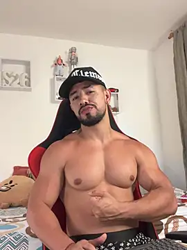 Ezzio Scolaro online show from 12, 4, 2026