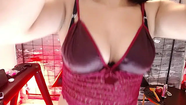 Lily Walker online show from 15, 10, 2025