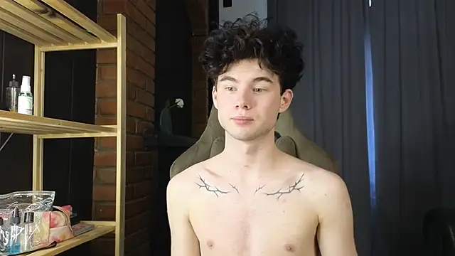 Cute Mike online show from 24, 4, 2026