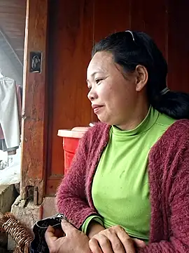 miomio-12 online show from 23, 2, 2026