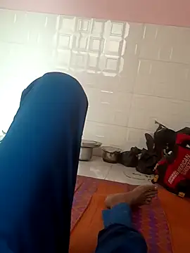 Snapshot of shohrab_hot chatting on 10, 10, 2025 shohrab hot online show from 10, 10, 2025