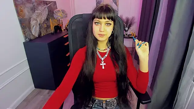 TiffanyYounge online show from 13, 4, 2026