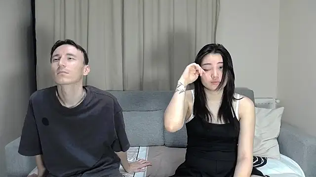 KyleAndJulia online show from 16, 10, 2025