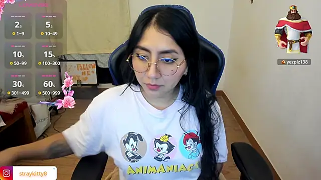 LoveLyy- online show from 7, 1, 2026