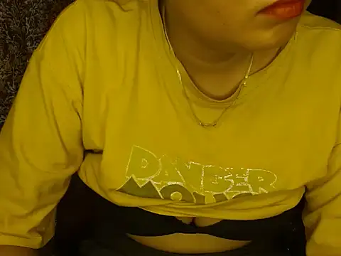 Snapshot of Kittibhabhi-9 chatting on 9, 10, 2025 Kittibhabhi-9 online show from 9, 10, 2025