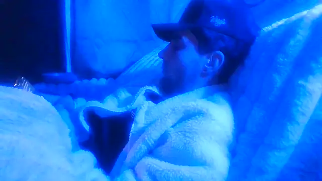 Snapshot of nvthvn555 chatting on 8, 10, 2025 nvthvn555 online show from 8, 10, 2025