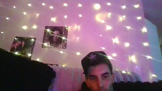 Snapshot of nvthvn555 chatting on 28, 10, 2025 nvthvn555 online show from 28, 10, 2025