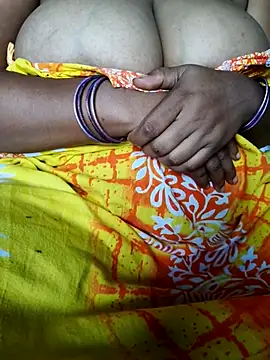 Snapshot of Shiyalsen chatting on 5, 10, 2025 Shiyalsen online show from 5, 10, 2025