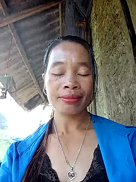 Snapshot of chieu_xinh chatting on 9, 10, 2025 chieu xinh online show from 9, 10, 2025