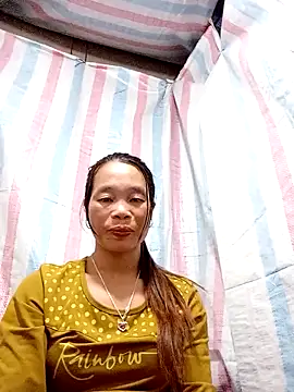 Snapshot of chieu_xinh chatting on 17, 10, 2025 chieu xinh online show from 17, 10, 2025