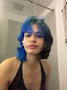 Snapshot of sukulaurens chatting on 13, 3, 2026 sukulaurens online show from 13, 3, 2026