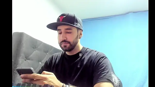 Snapshot of coolfriki chatting on 7, 2, 2026 coolfriki online show from 7, 2, 2026