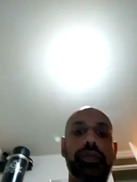 Snapshot of T1T012 chatting on 6, 1, 2026 T1T012 online show from 6, 1, 2026