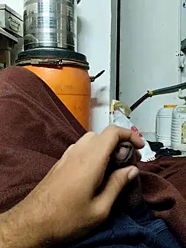 Snapshot of deepti_07 chatting on 7, 10, 2025 deepti 07 online show from 7, 10, 2025