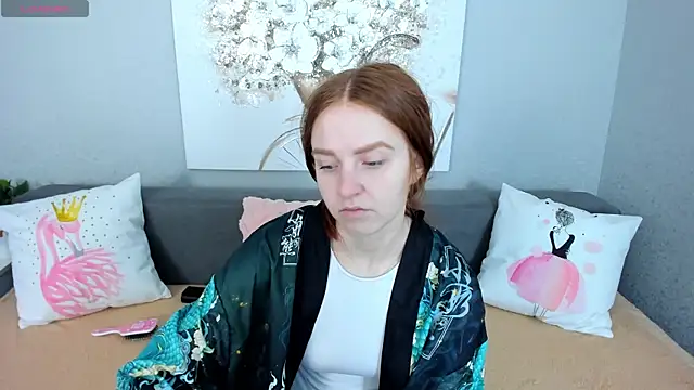 Evarey  online show from 4, 12, 2025