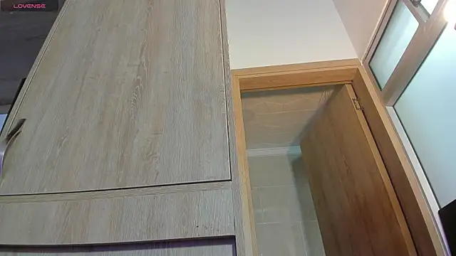 Snapshot of TianaGlow44 chatting on 18, 5, 2026 TianaGlow44 online show from 18, 5, 2026